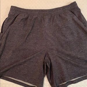 Lululemon shorts size XL